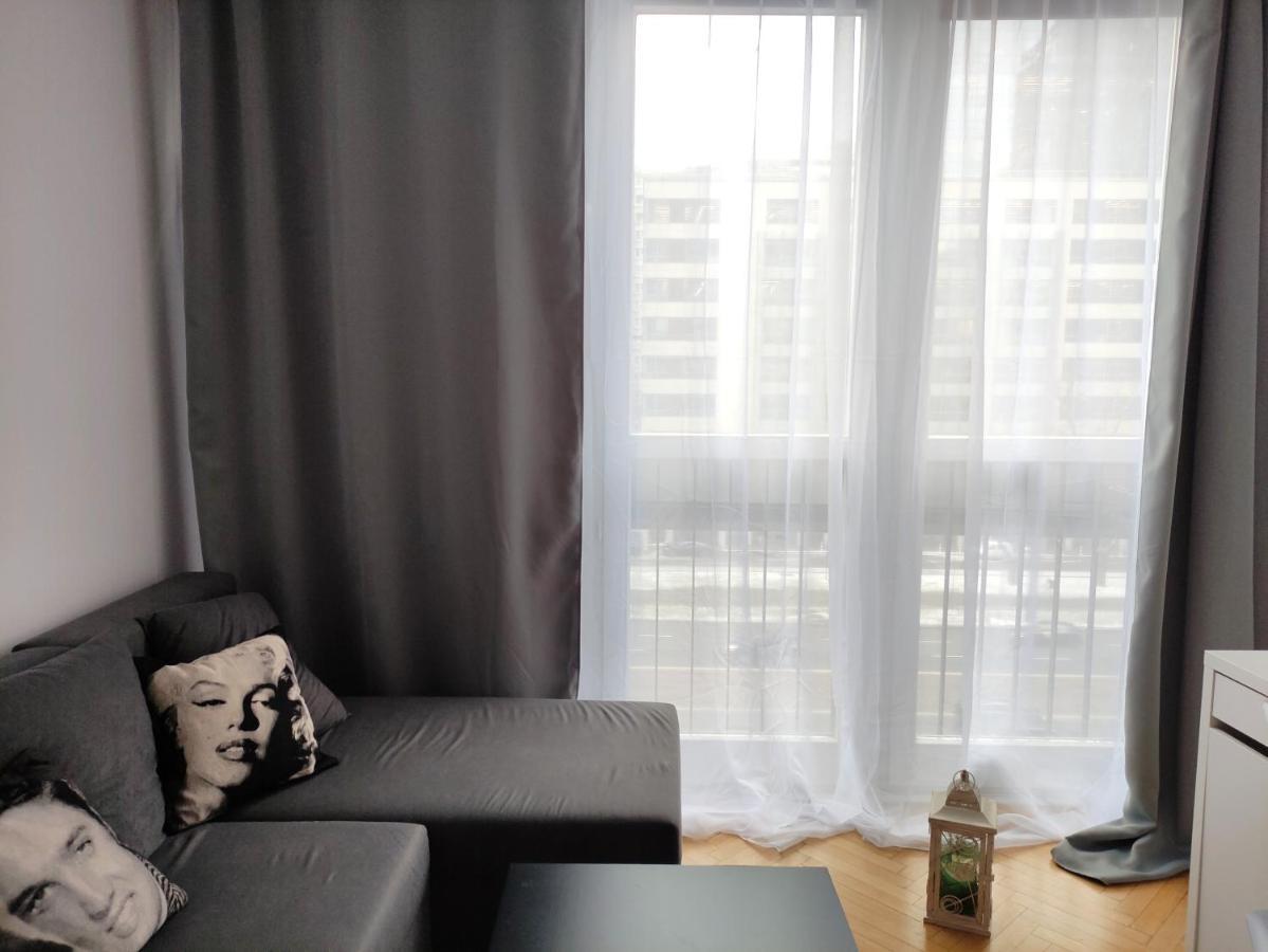 Apartament Rondo Onz Varsóvia Exterior foto
