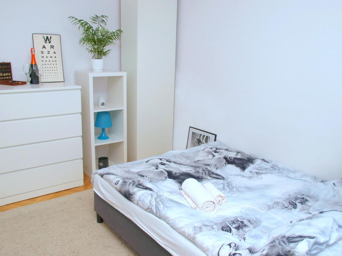 Apartament Rondo Onz Varsóvia Exterior foto
