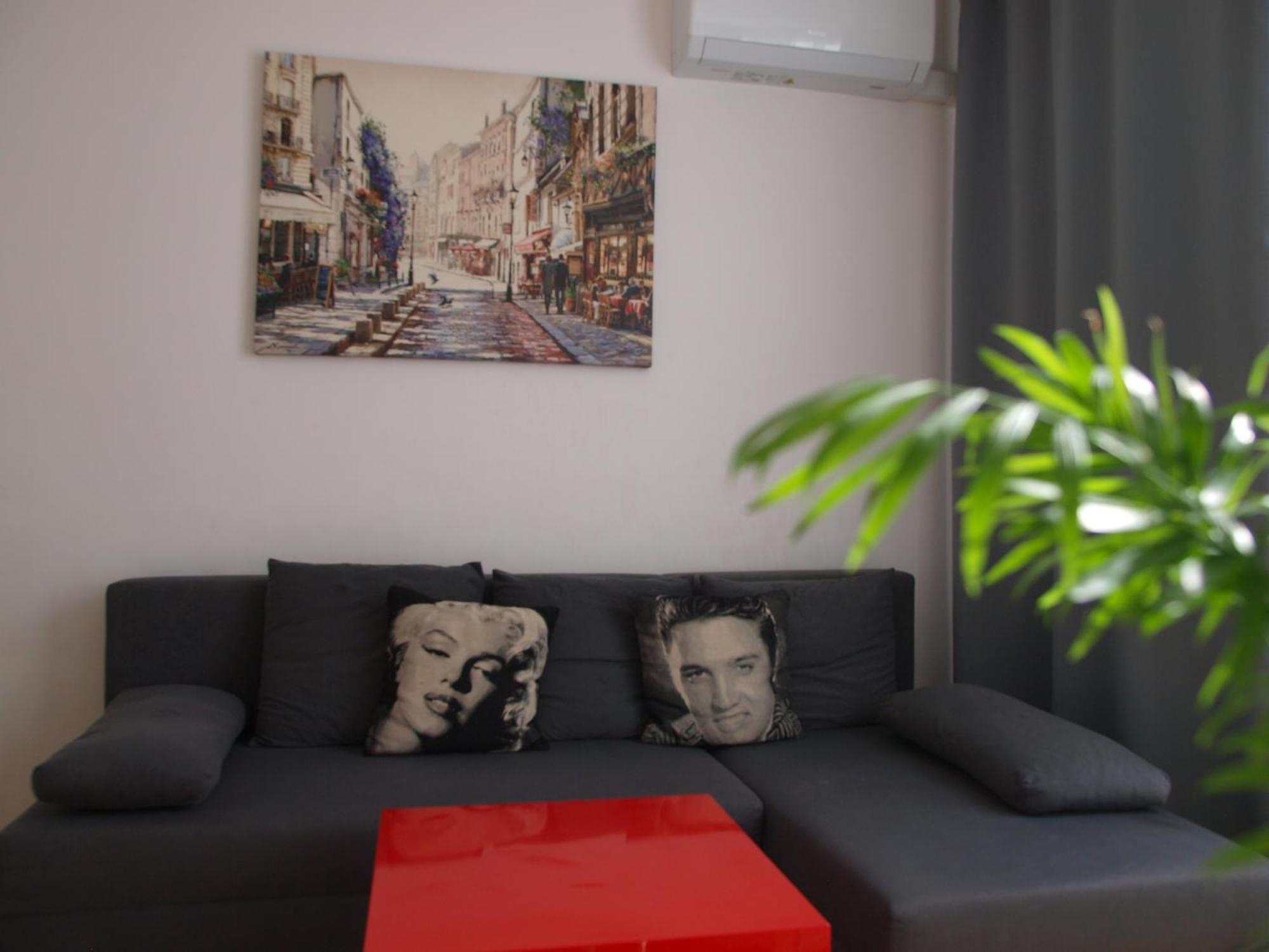 Apartament Rondo Onz Varsóvia Exterior foto